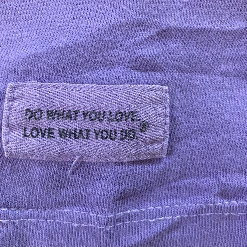 Life Is Good Women's Lavender V-Neck Tee size L 100%cotton - Picture 3 of 8